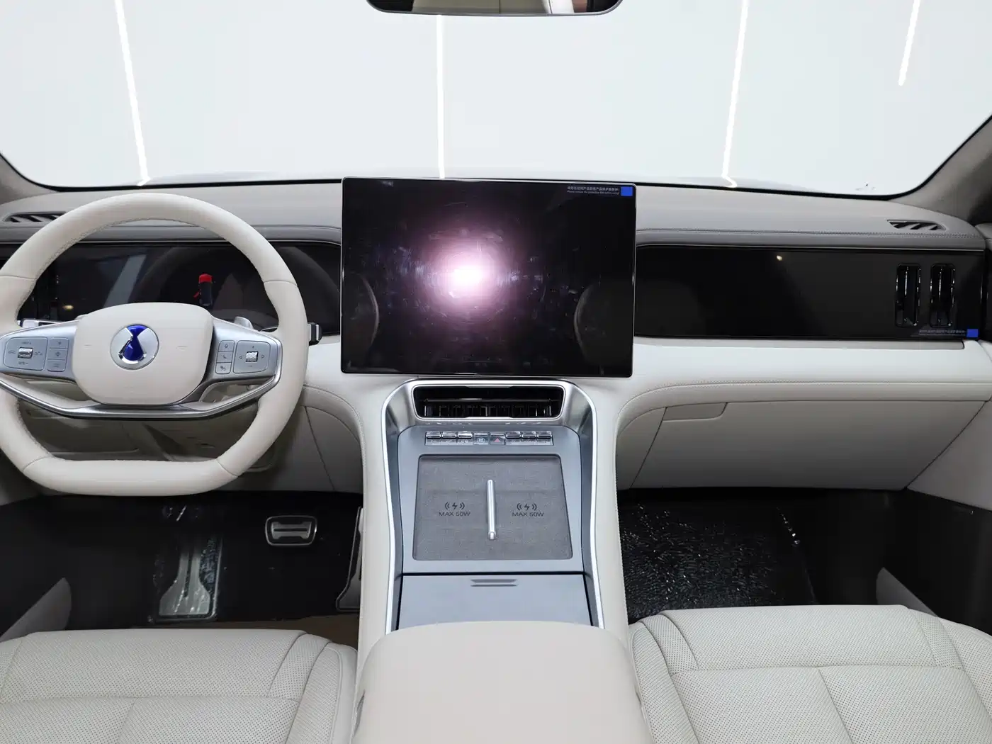 Denza N8L 2026 Model Prestige Edition фото 25