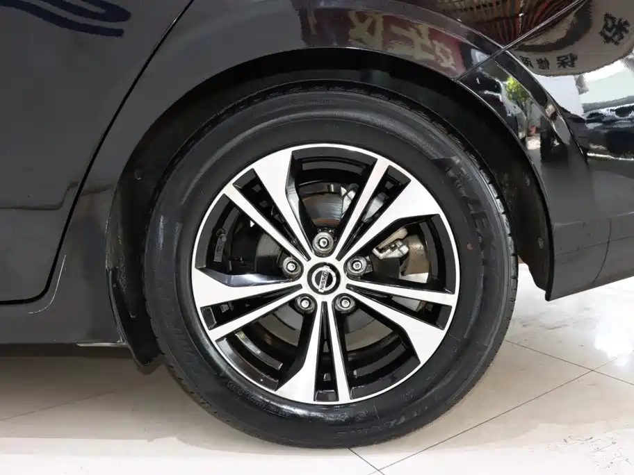Nissan SYLPHY, миниатюра 20