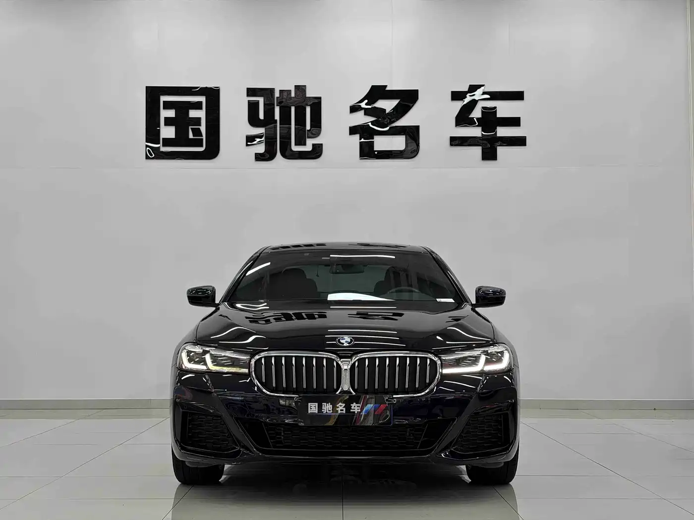 BMW 5 Series 2022 530Li Leading M Sport Package фото 2