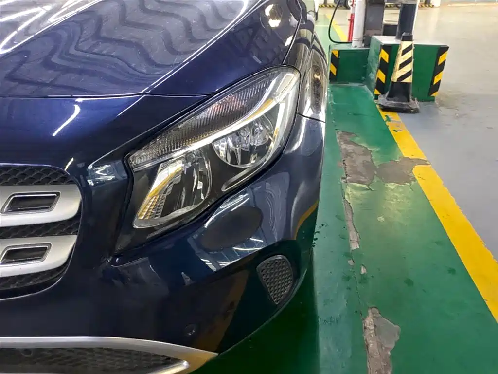 Mercedes-Benz GLA 2017 GLA 200 Dynamic фото 24