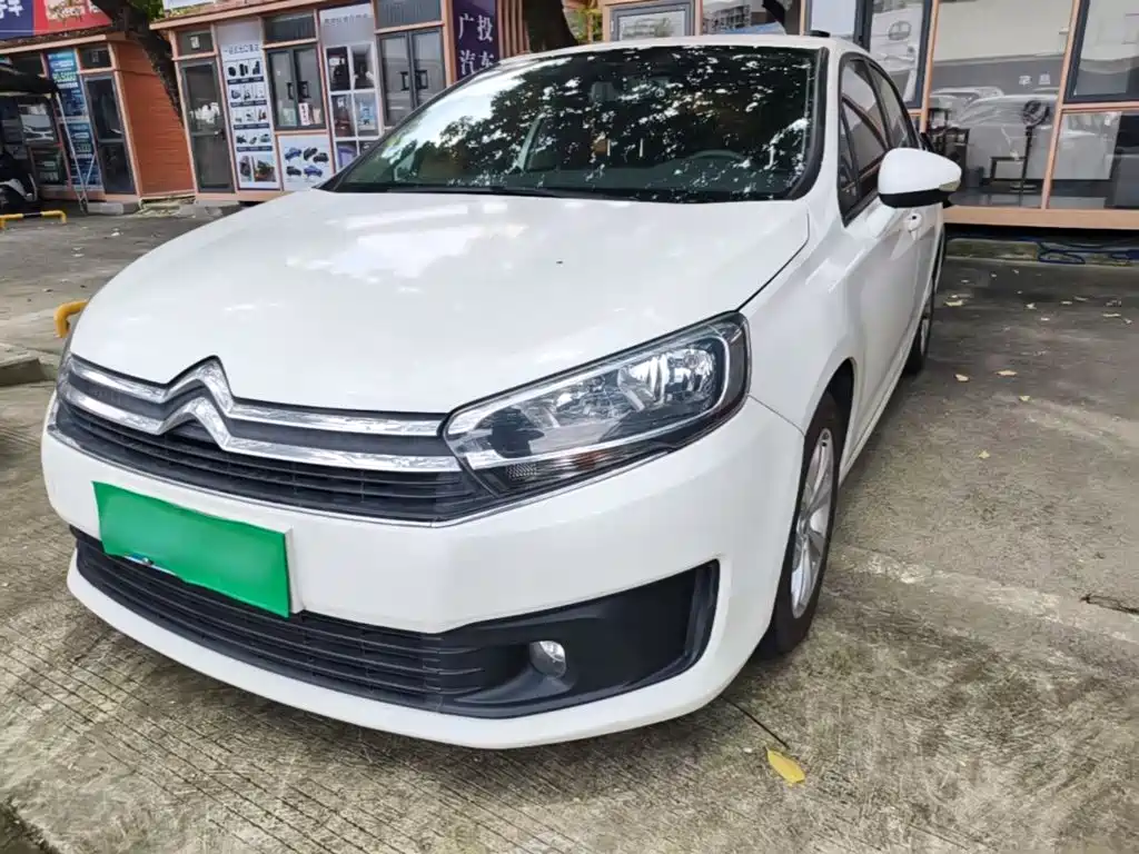 Фото 24 - Citroën C4 C-Quatre