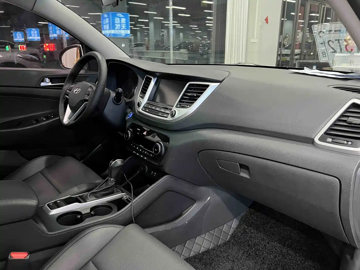 Hyundai Tucson 2015 1.6T Dual Clutch 2WD Smart фото 9