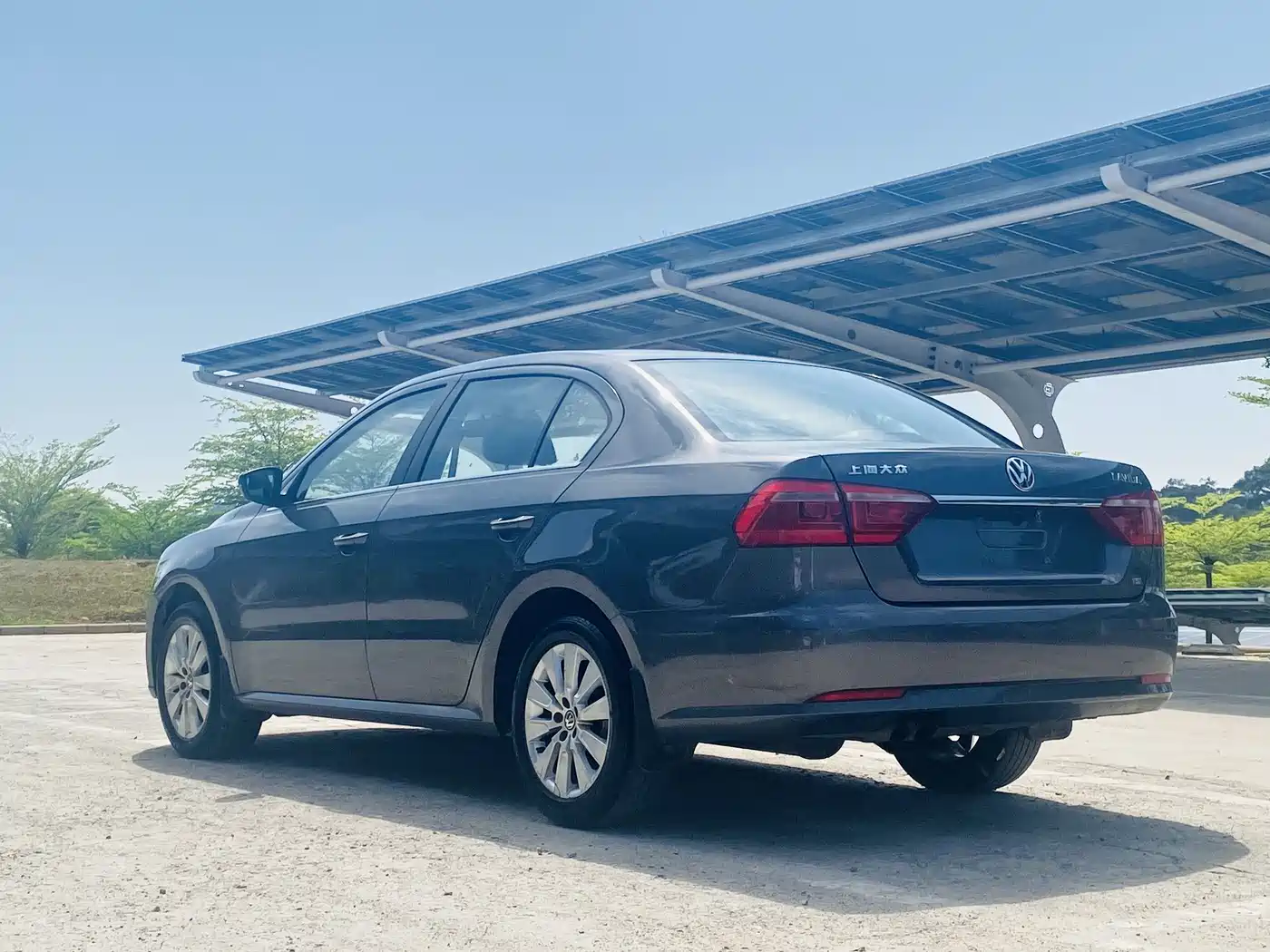 Volkswagen Lavida 2013 Facelift 1.4TSI DSG Comfort фото 6