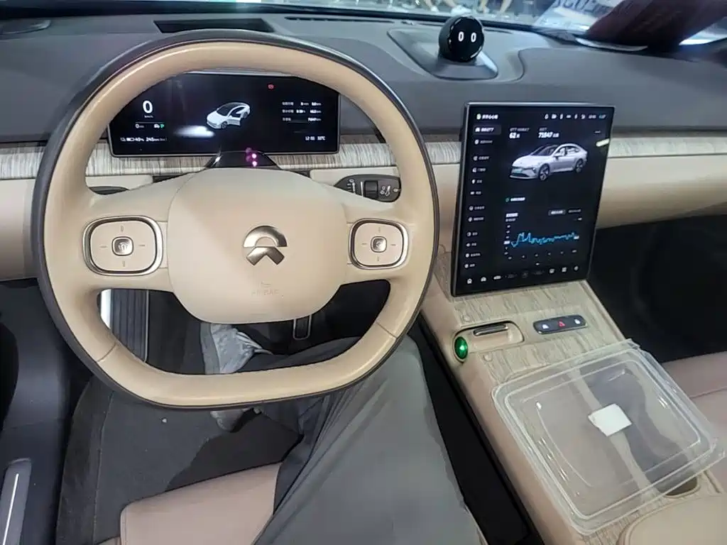 NIO ET7 2023 2022 100kWh Launch Edition