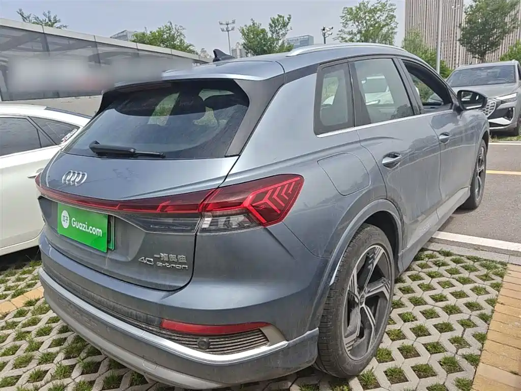 Audi Q4 e-tron 2024 40 e-tron Creation Edition фото 7