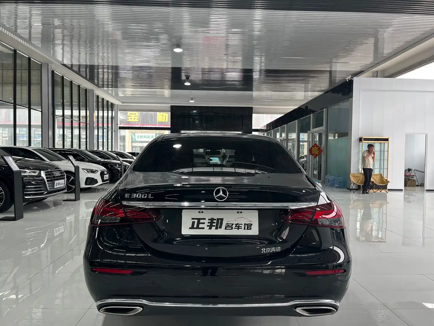 Mercedes-Benz E-Class 2023 E 300 L Luxury фото 4