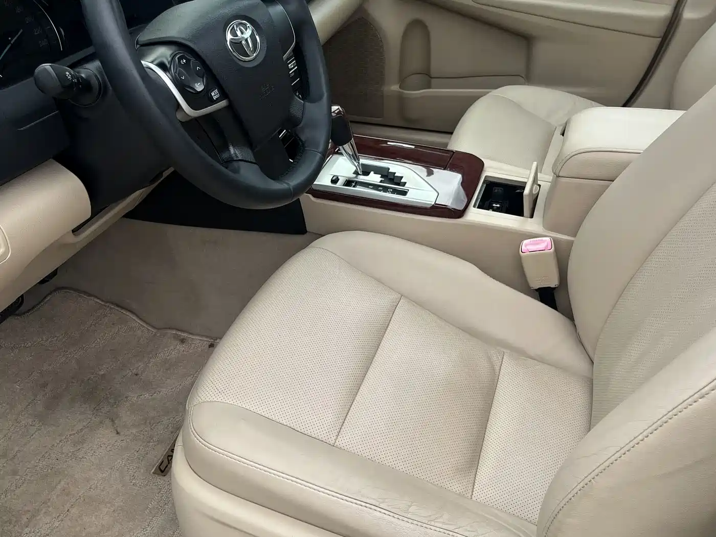 Toyota Camry 2013 2.5G Comfort фото 4