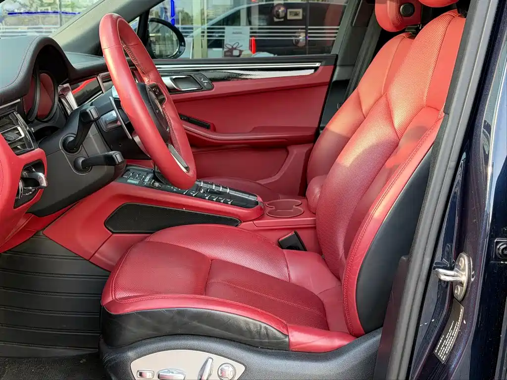 Porsche Macan 2020 Macan 2.0T фото 12