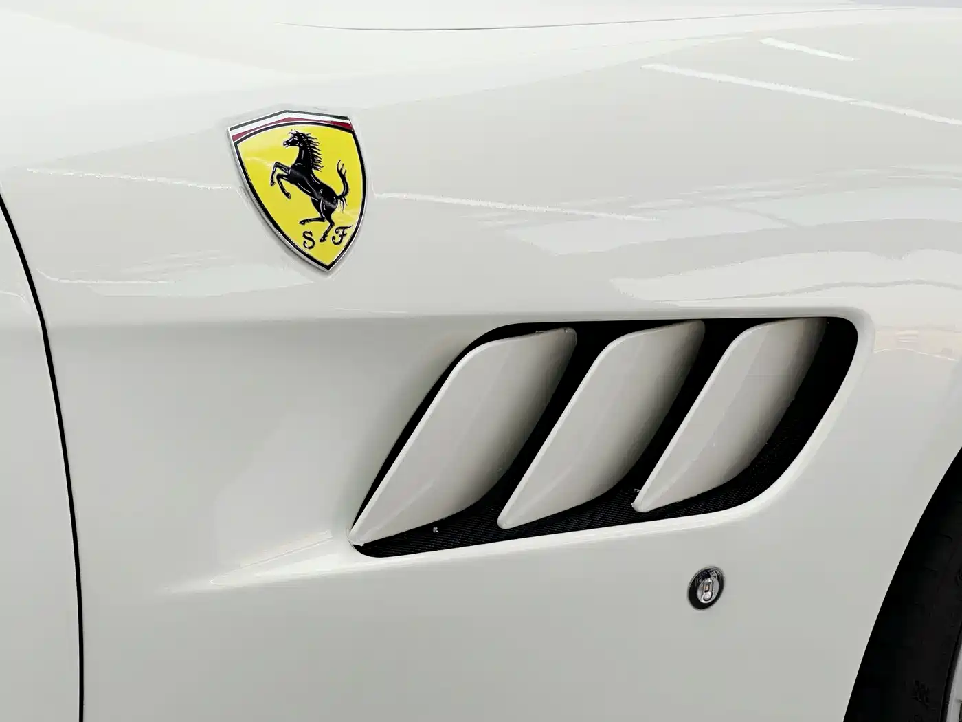 Ferrari GTC4Lusso 2019 2017 3.9T V8