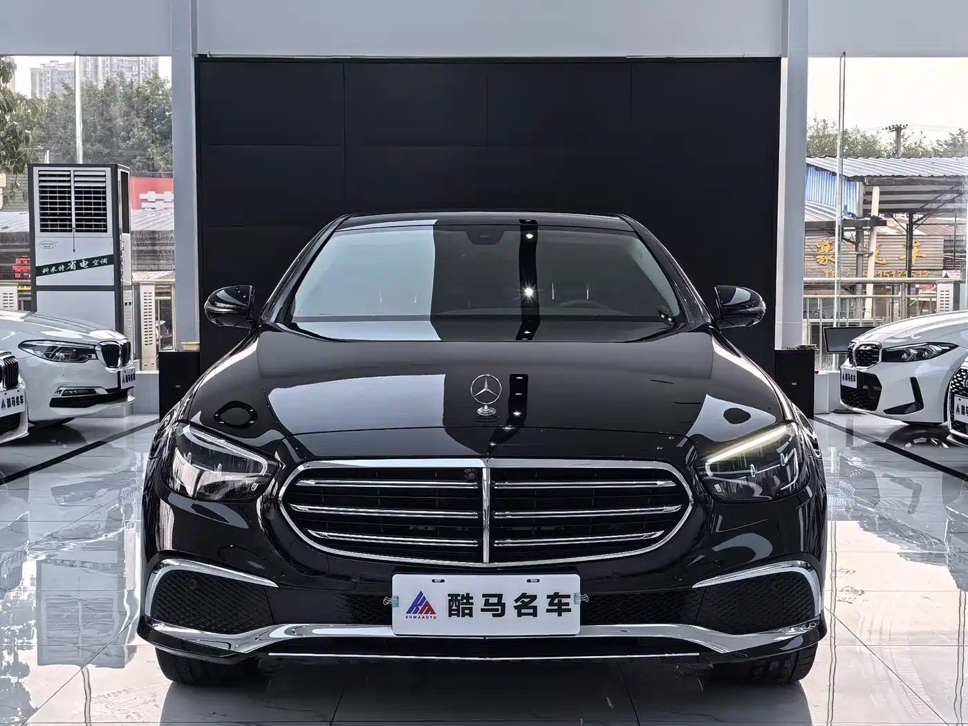  E CLASS