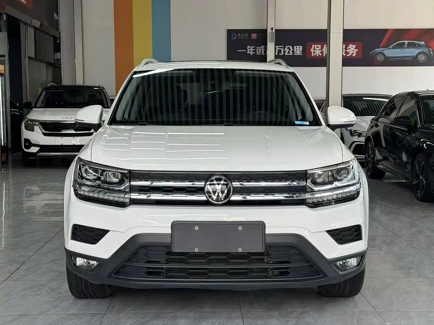 Volkswagen Tharu 2022 280TSI FWD Luxury Edition фото 3