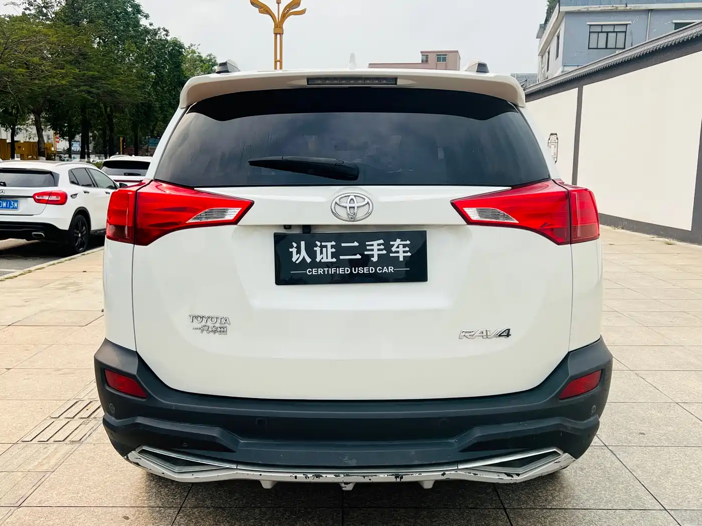 Toyota RAV4 Rongfang 2015 2.0L CVT 2WD Trend Edition фото 6