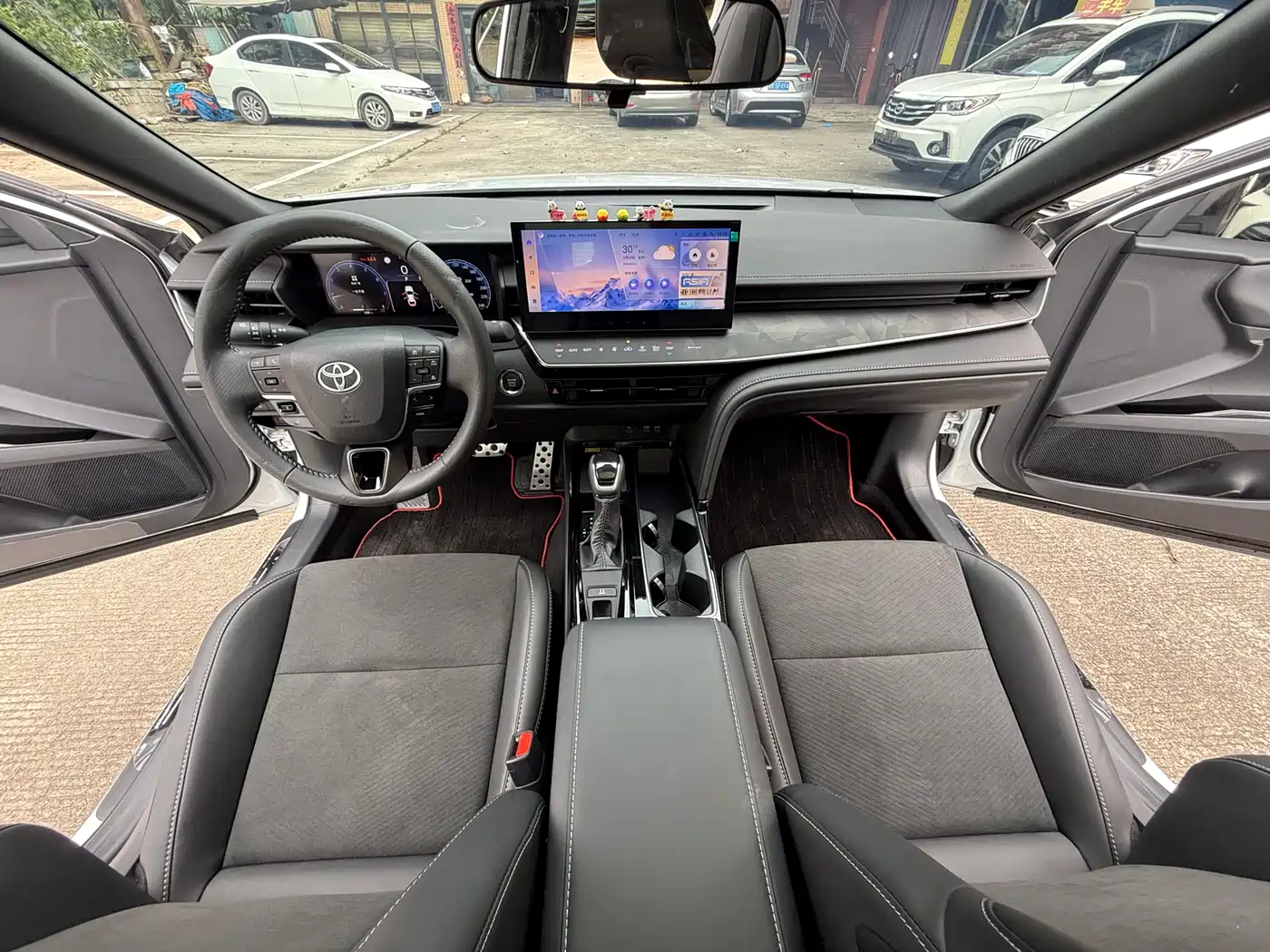 Toyota Camry 2026 2.0S Sport Edition фото 11