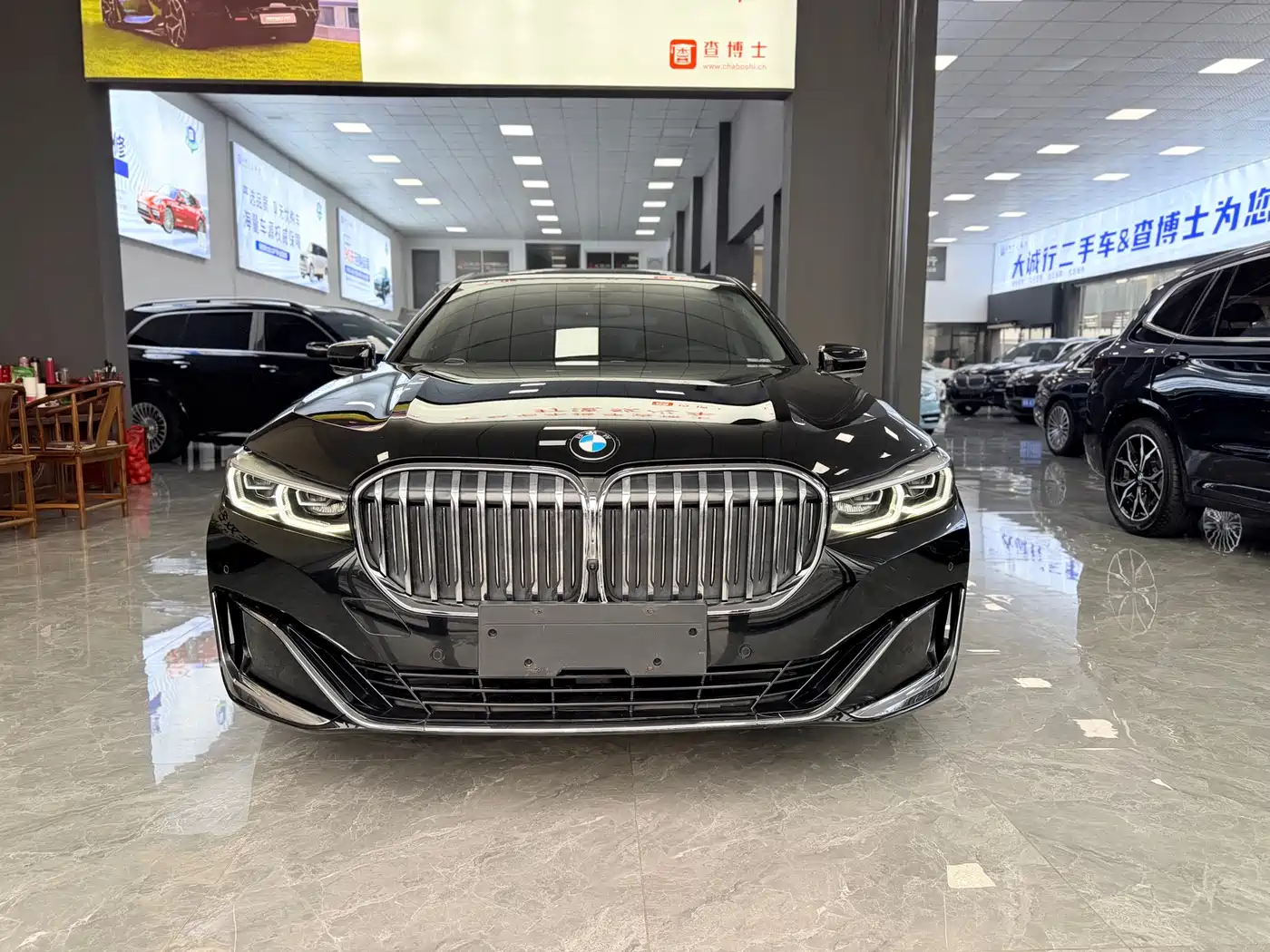 BMW 7 Series 2019 730Li Luxury Package фото 2