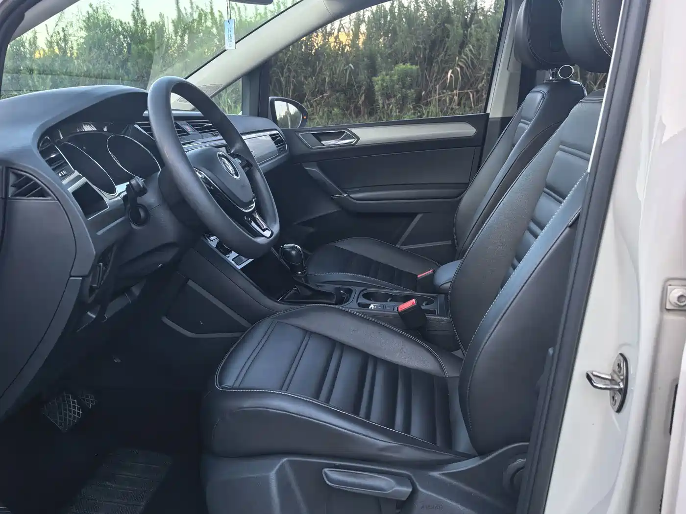 Volkswagen Touran 2019 2018 Touran L 280TSI DSG Comfort 7-seater China V