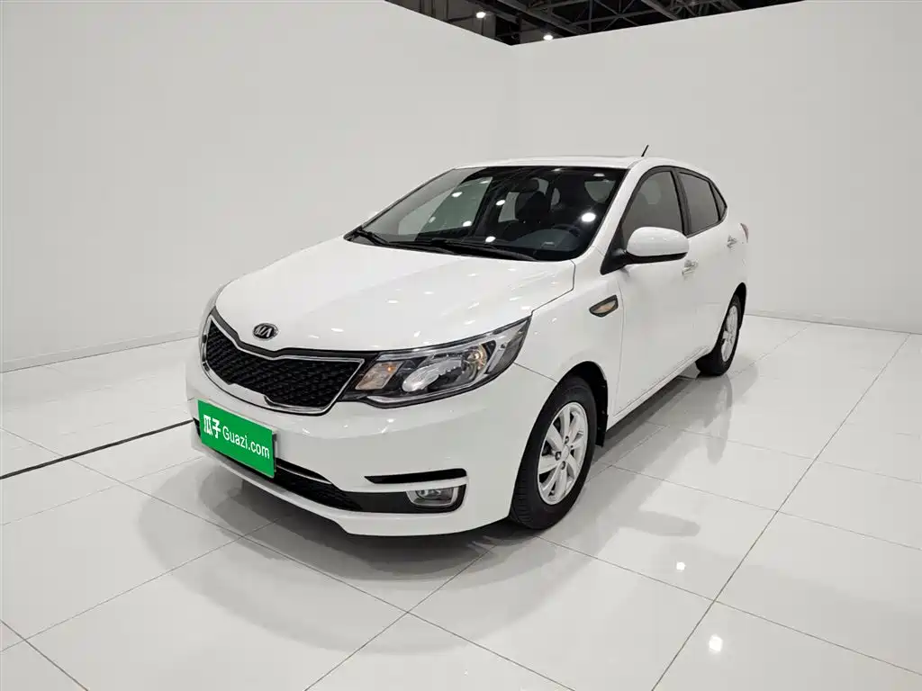 Kia K2 2015 Hatchback 1.4L MT GLS Cool Edition фото 2