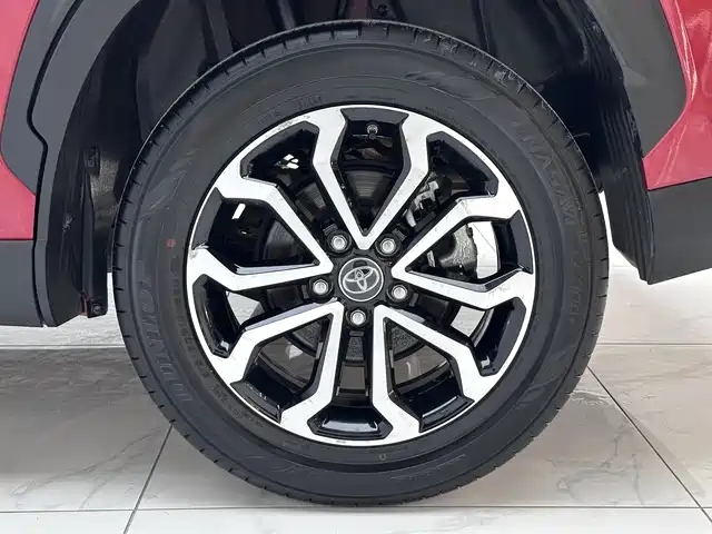 Toyota Frontlander 2022 2.0L CVT Luxury Edition фото 12