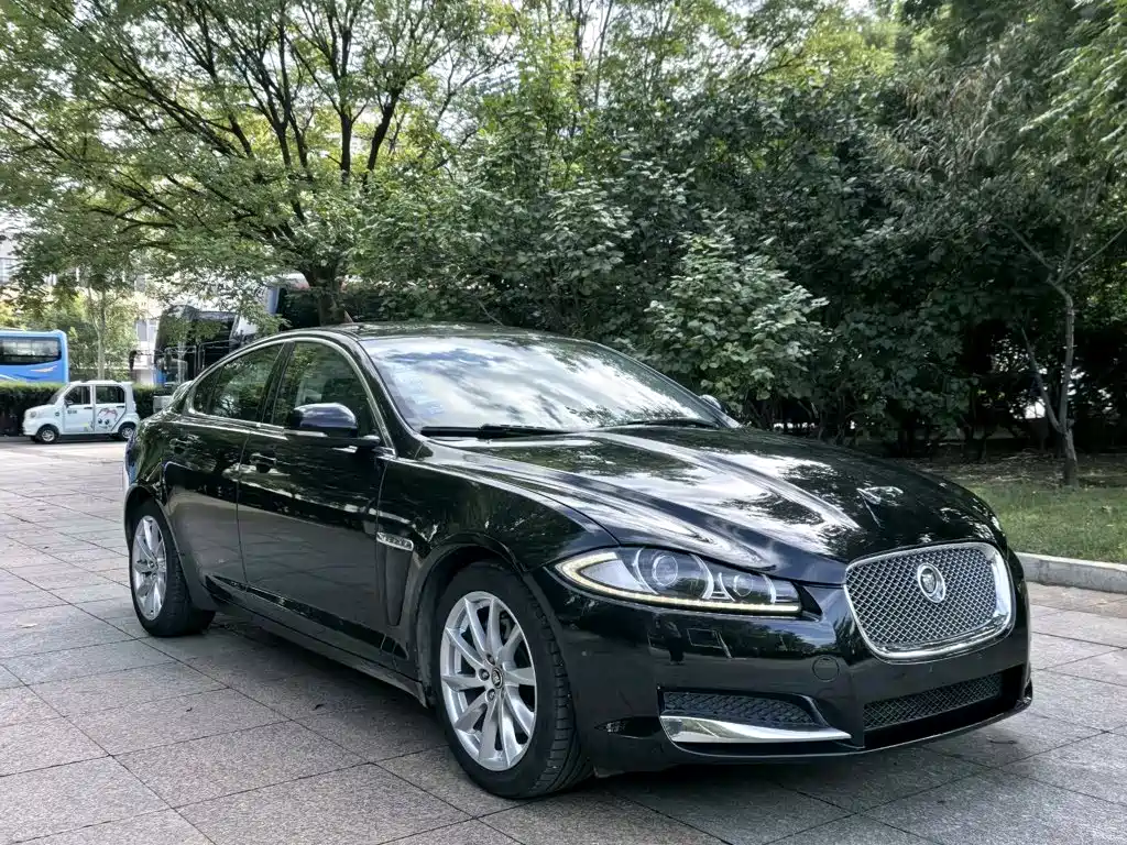 Jaguar XF 2012 2012 XF 3.0L V6 Elegance