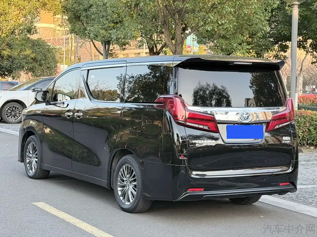 Toyota Vellfire 2019 Hybrid 2.5L HV Premium Edition фото 5