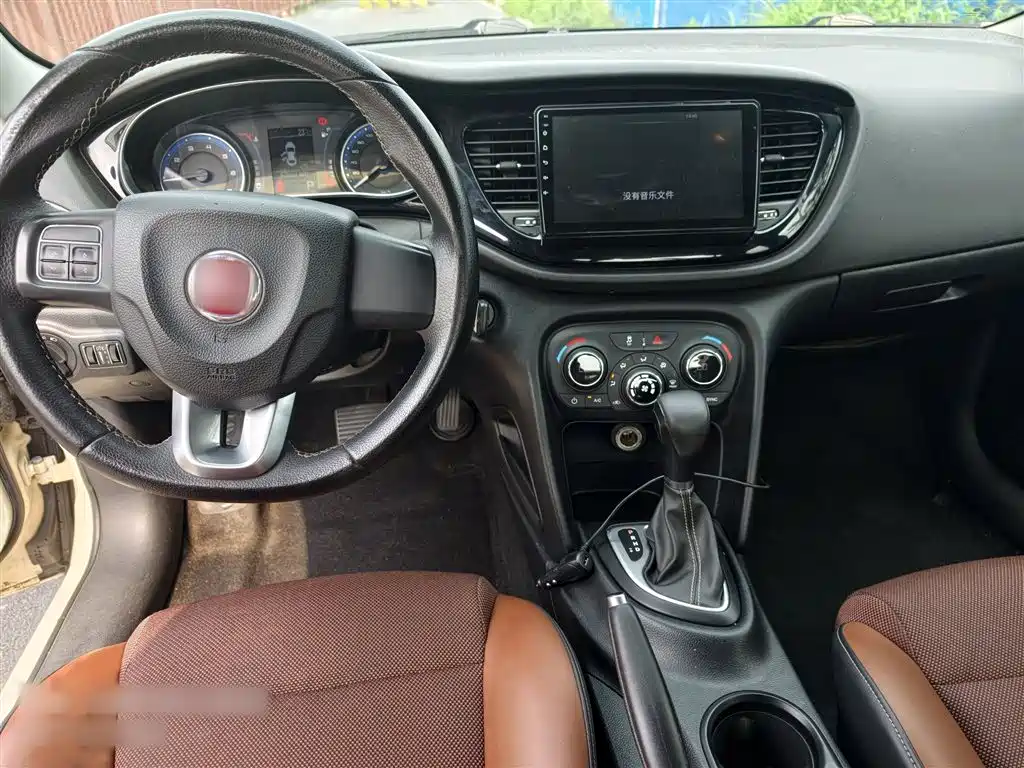 Fiat Viaggio 2018 2017 1.4T Auto Power Edition