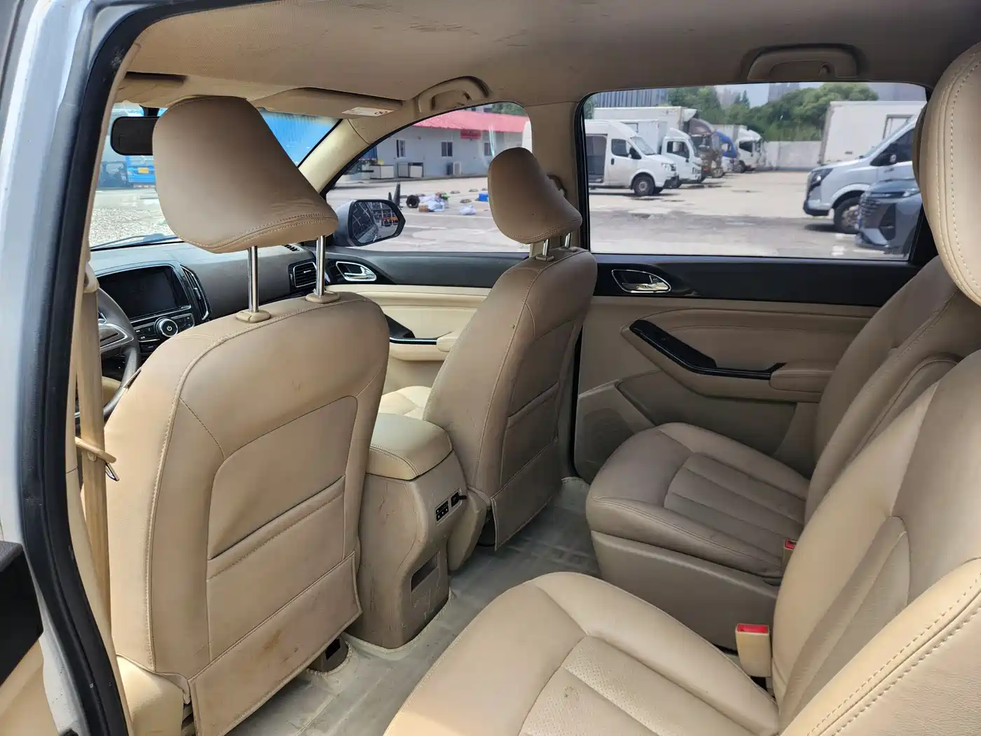 Baojun 730 2015 2016 1.5L Manual Luxury 7-seater