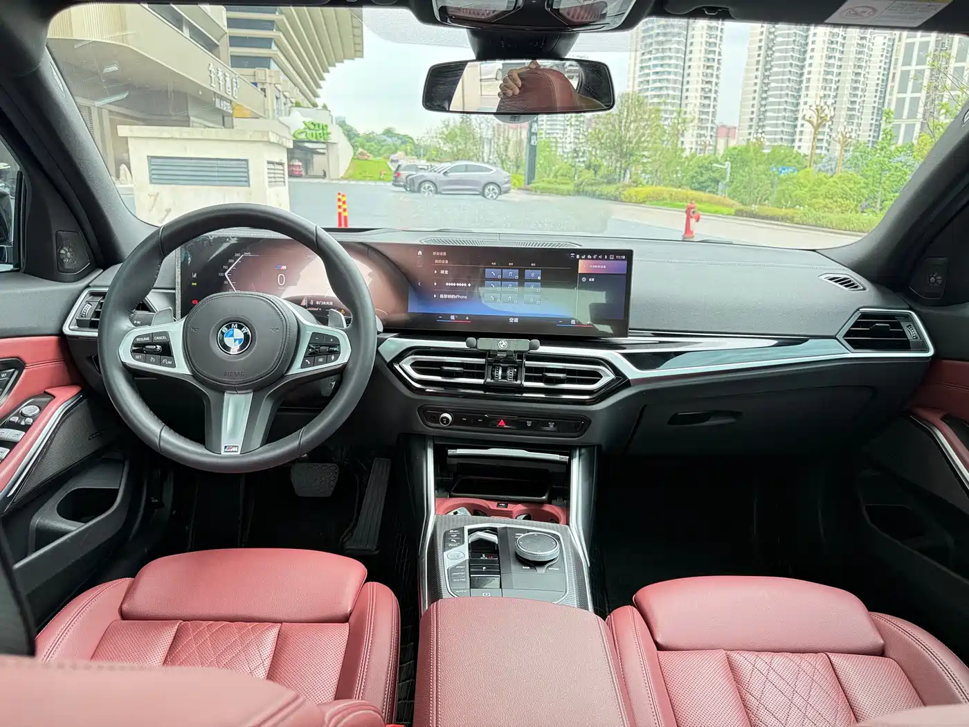 BMW 3 Series 2023 325i M Sport Black Night Package фото 7
