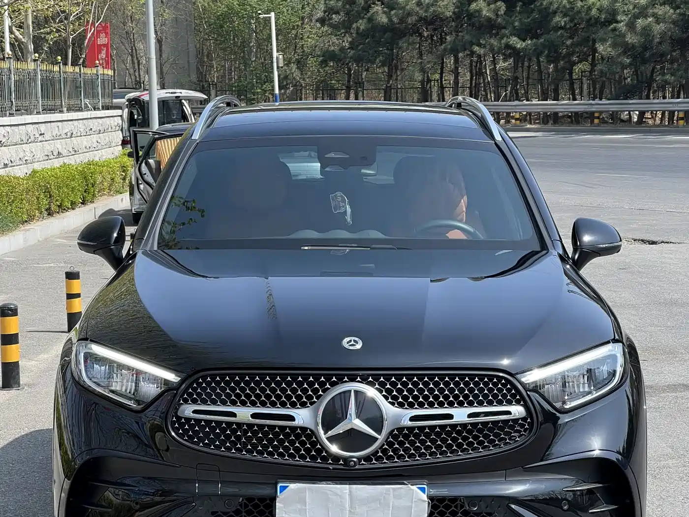 Mercedes-Benz GLC 2023 GLC 300 L 4MATIC Dynamic 7-Seater фото 2