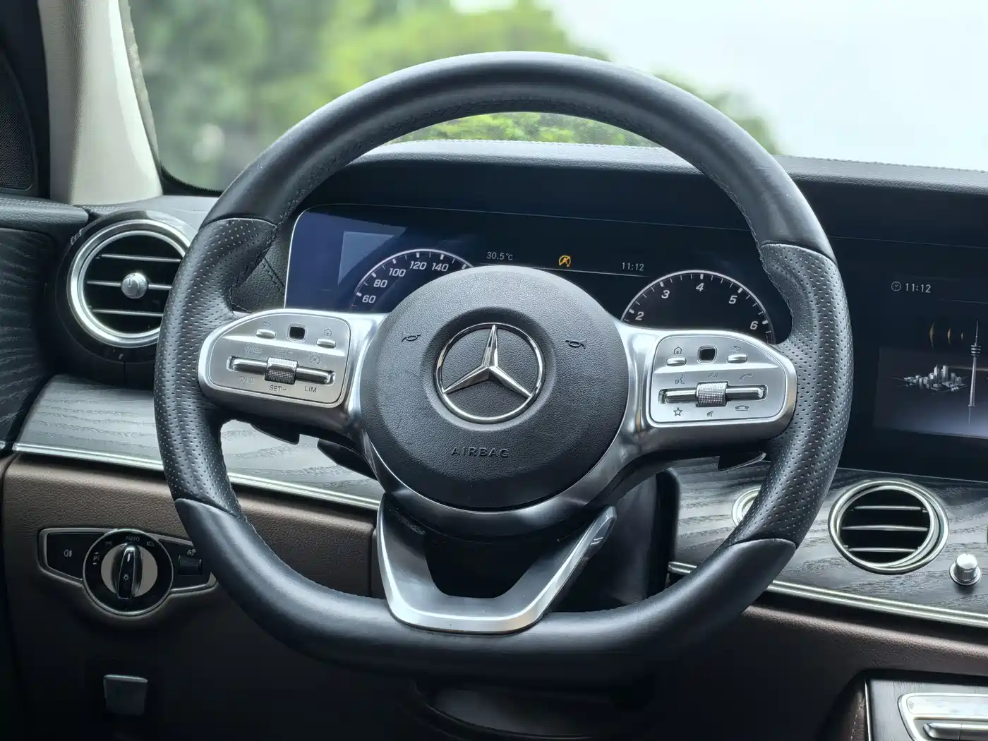Mercedes-Benz E-Class 2019 Facelift E 300 L Sport Luxury фото 11