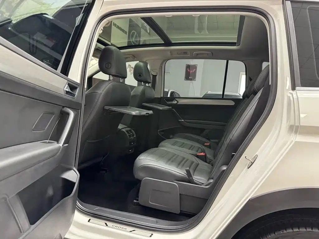 Volkswagen Touran 2022 2021 Touran L 280TSI DSG Cross Edition 7-seater