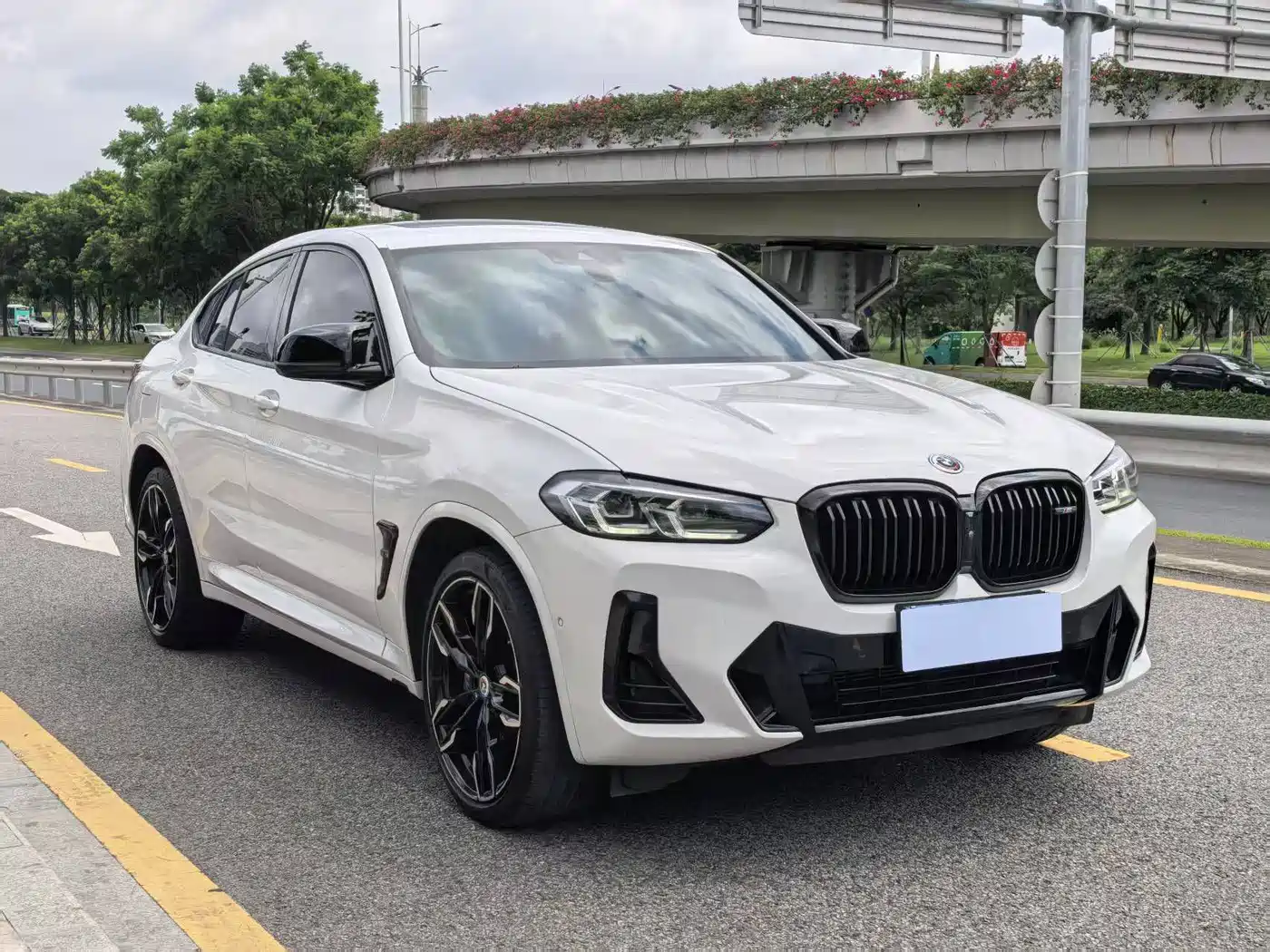 BMW X4 M40i 2022 M40i фото 3