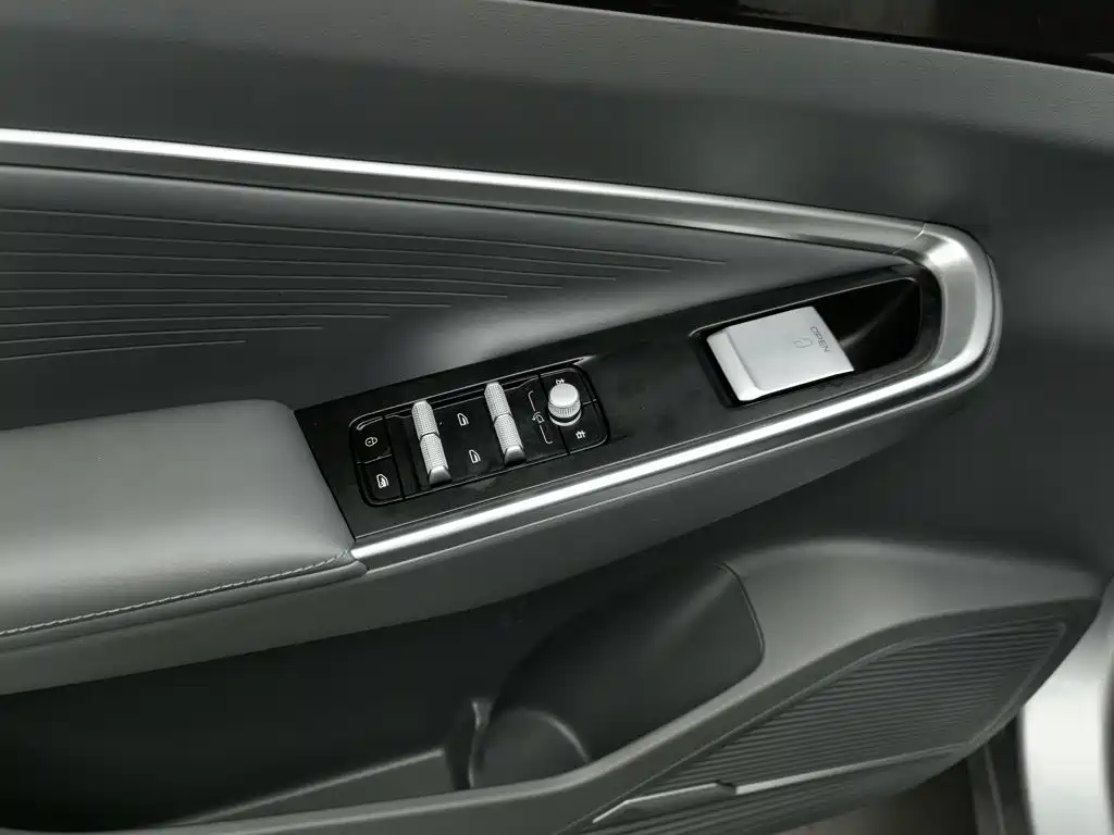Geely Atlas 2026 2026 Model 1.5TD Aspiration