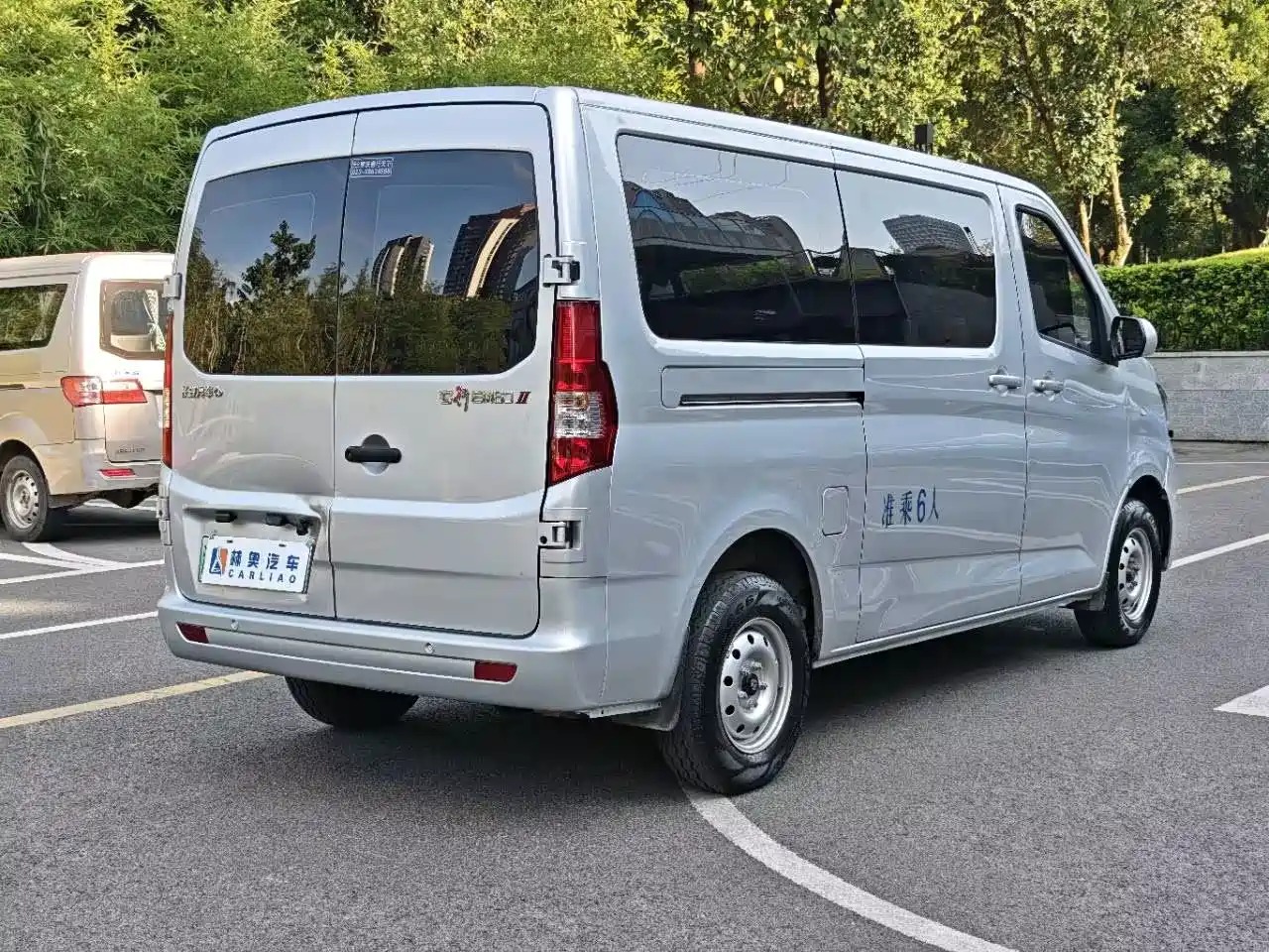 Changan Kaicheng Changan Ruixing EM60 2026 2025 Passenger Version Comfort 6-Seater 300km with Opposing Doors