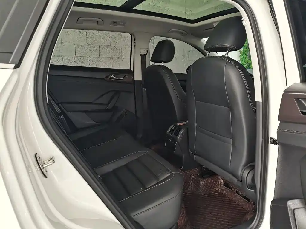 Volkswagen Tharu, миниатюра 20