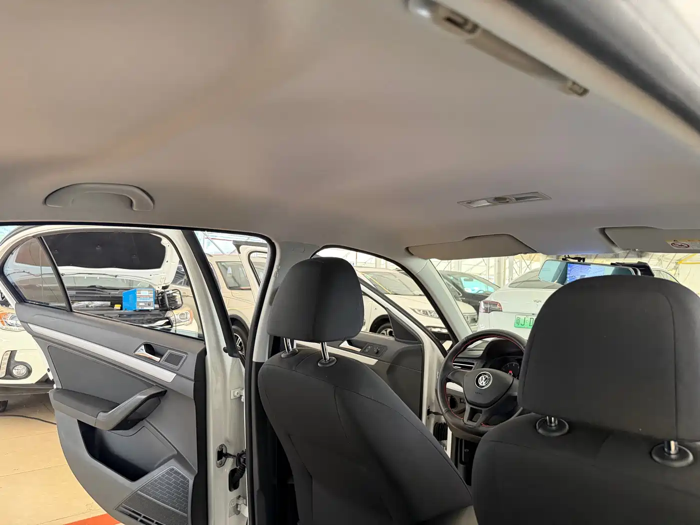 Volkswagen Lavida, миниатюра 24