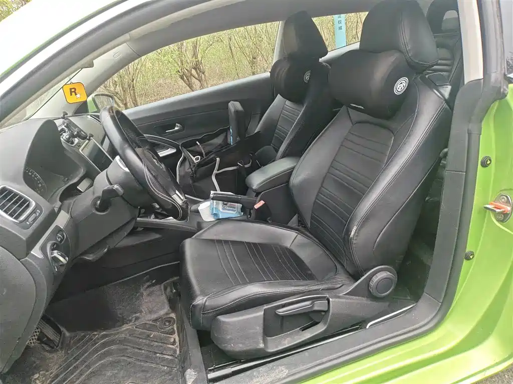 Volkswagen Scirocco 2014 1.4TSI Racing Edition фото 8