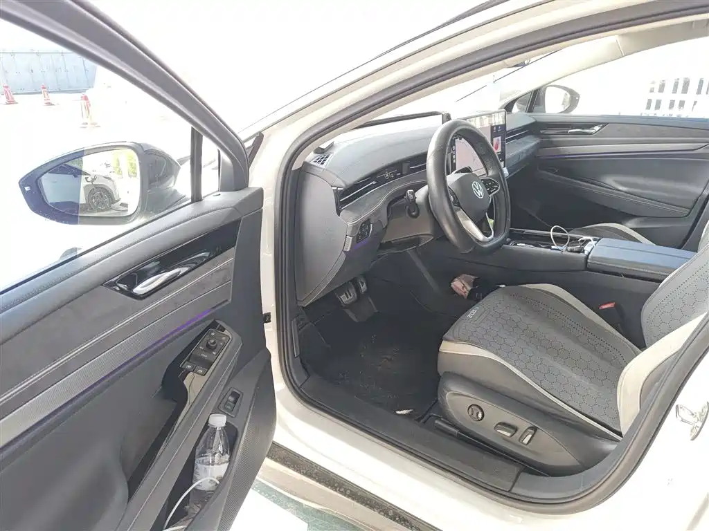 Volkswagen ID.7 VIZZION 2024 Launch Edition фото 16