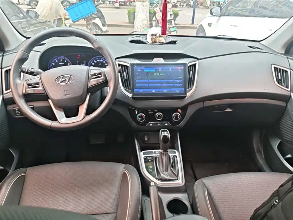 Hyundai Beijing Hyundai ix25 2017 1.6L Automatic Smart Edition фото 10