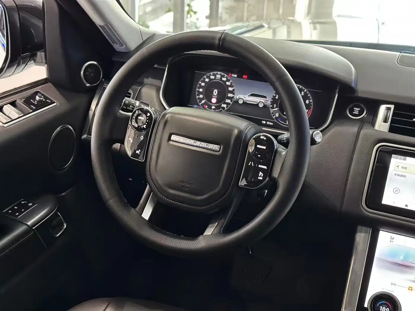Land Rover Range Rover Sport 2020 3.0 L6 SE фото 8