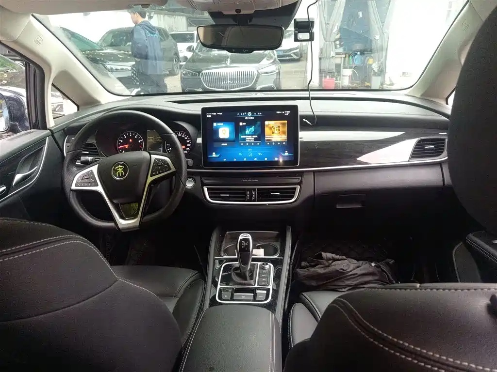 BYD Song MAX 2019 1.5T Auto Smart Connect Dynamic 7-seater China V фото 6