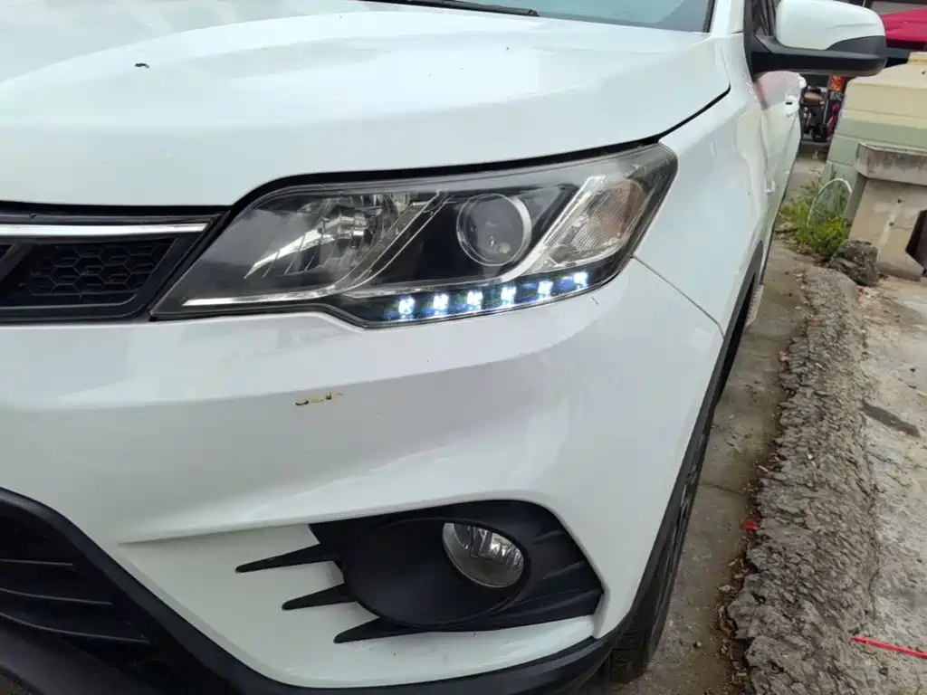 Soueast DX3 2018 2018 1.5T CVT Premium