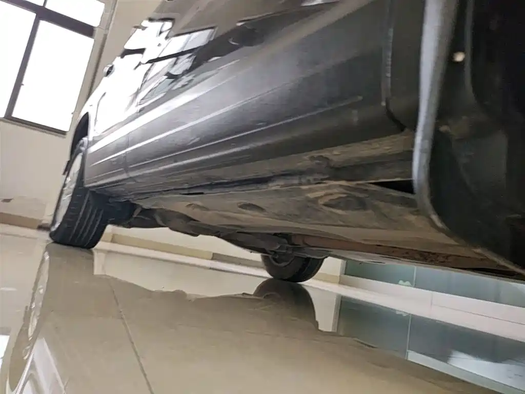 Volkswagen Tiguan 2015 1.8TSI Automatic 2WD Trendline фото 21