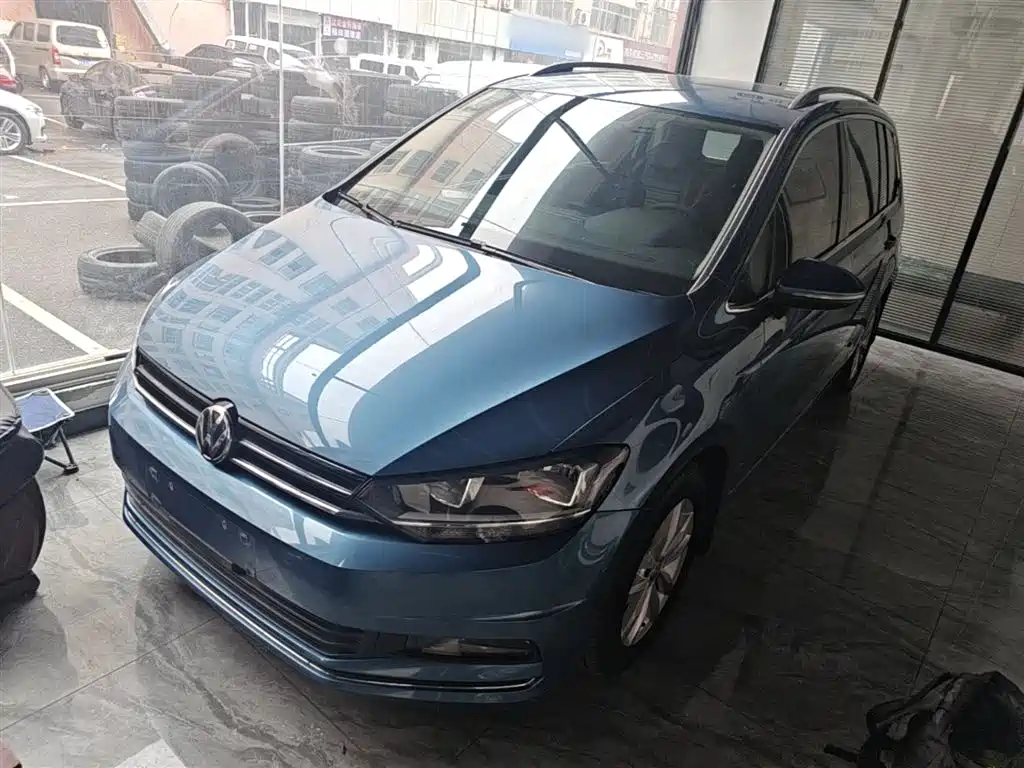 Volkswagen Touran 2016 Touran L 280TSI DSG Comfortline фото 2
