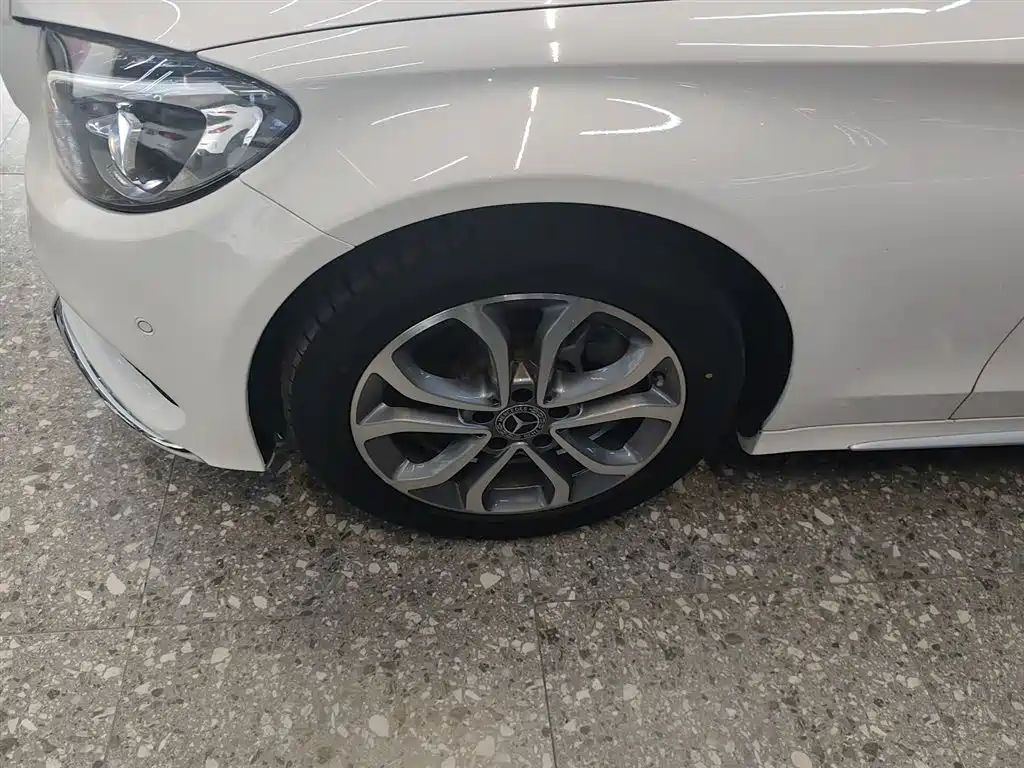 Mercedes-Benz C-Class 2018 C 180 L Fashion Sport Edition фото 25