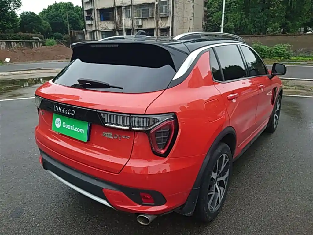 Lynk & Co 01 2019 2.0T AWD Pro Edition China V фото 7