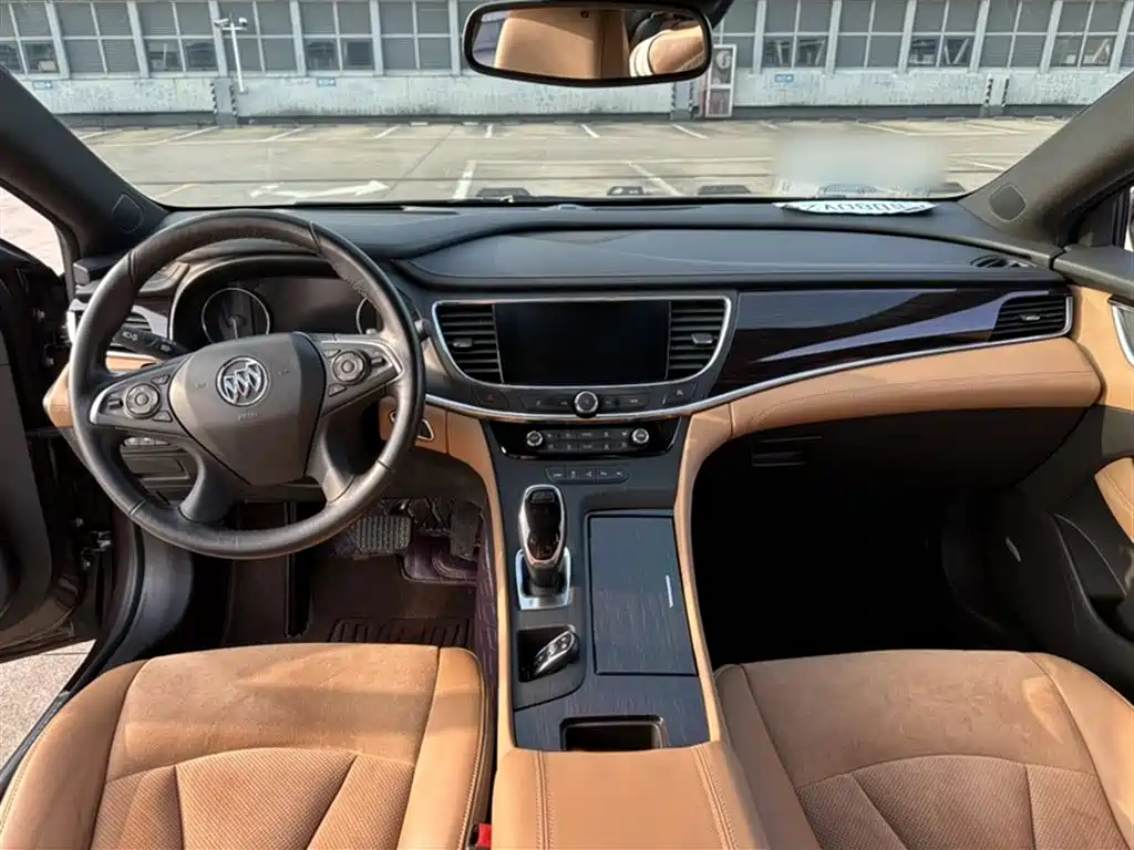 Buick LaCrosse 2018 Model 28T Luxury Edition фото 20