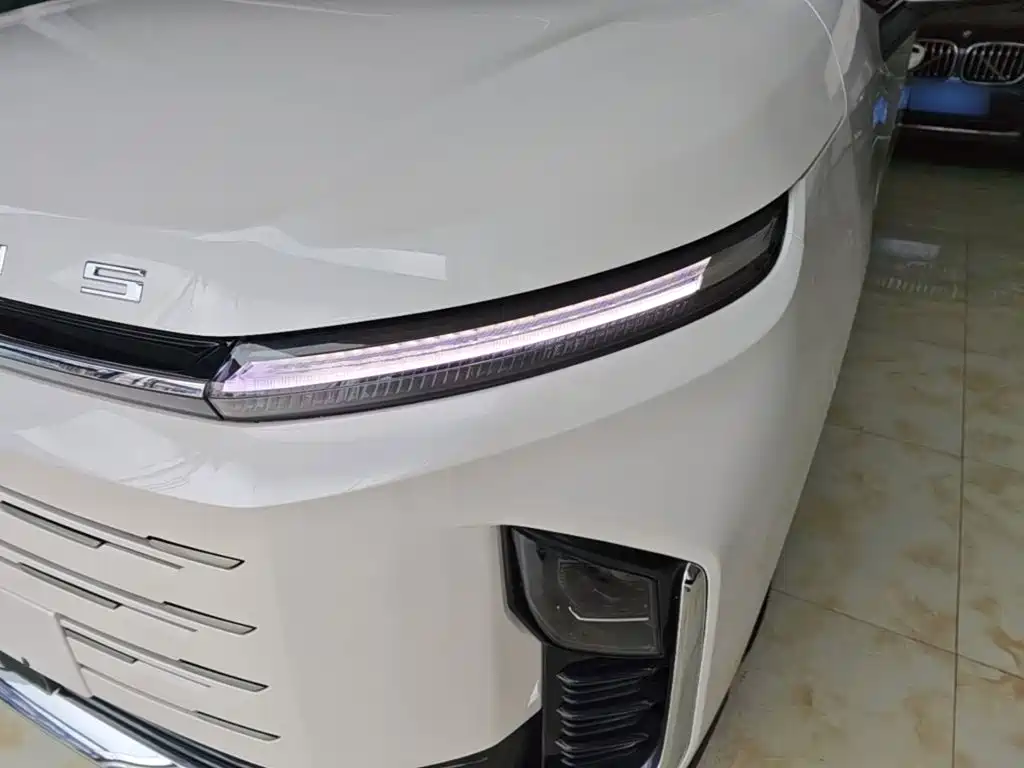 SAIC Maxus Maxus G50 PHEV 2025 2025 Pilot Edition