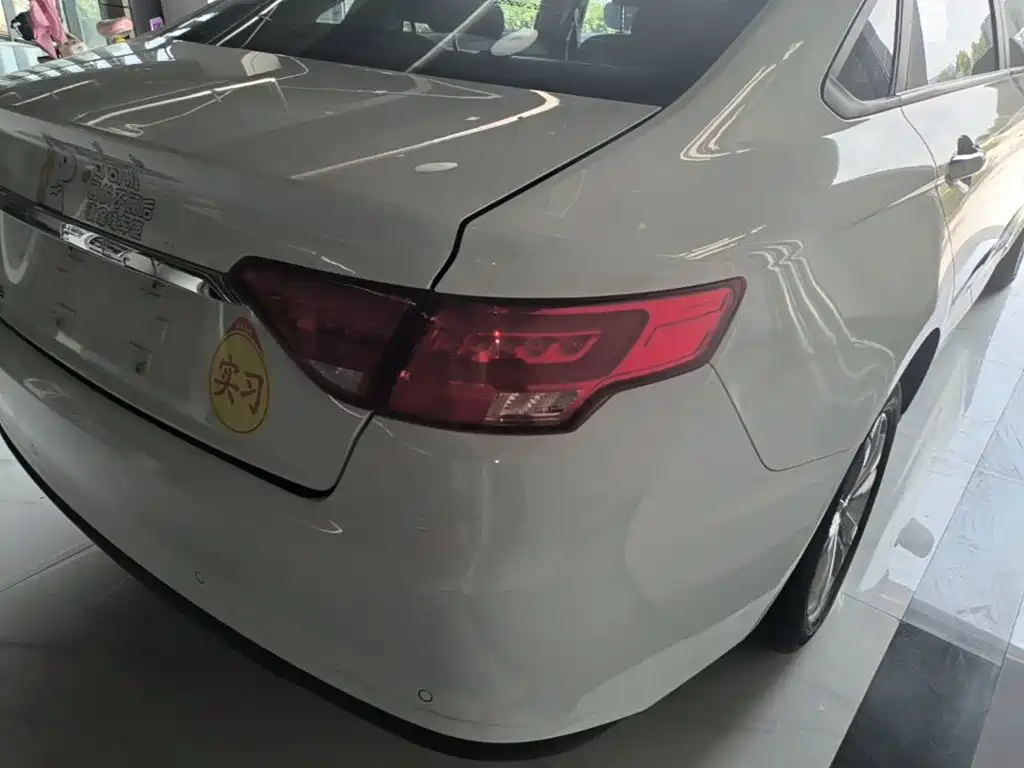 Geely Emgrand GL 2020 2020 1.4T CVT Asian Games Edition