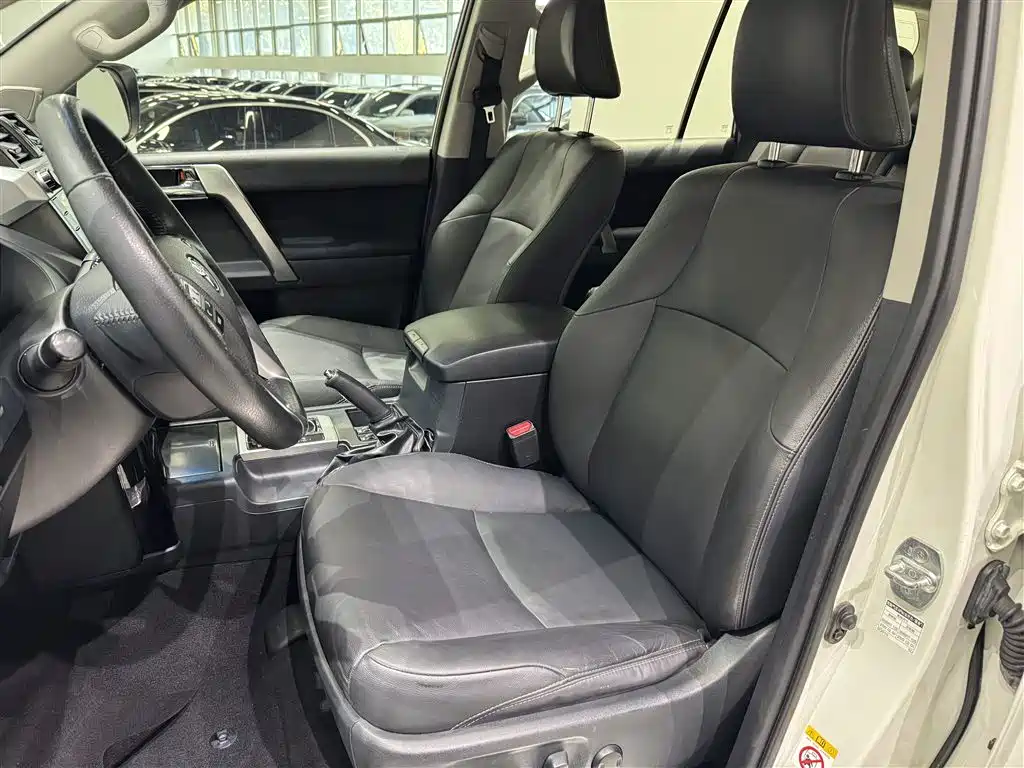 Toyota Prado 2015 2016 2.7L Auto Standard Edition