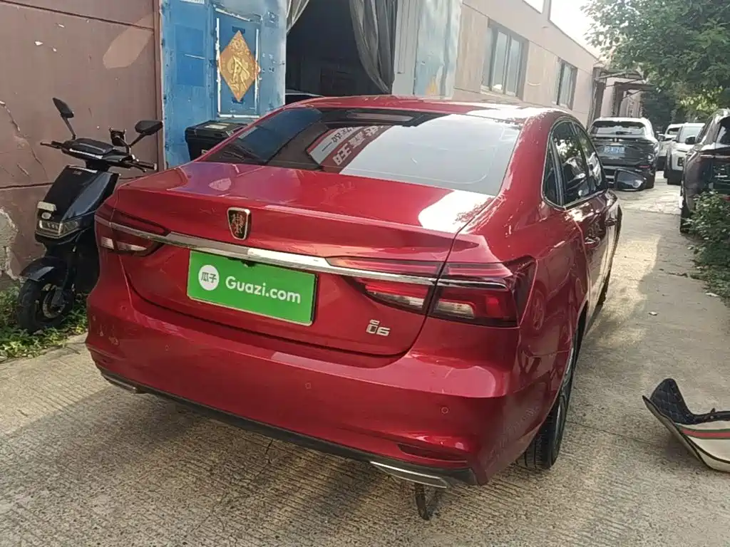 Roewe i6 2019 2020 PLUS 1.6L CVT 4G Connected Glory Flagship Edition