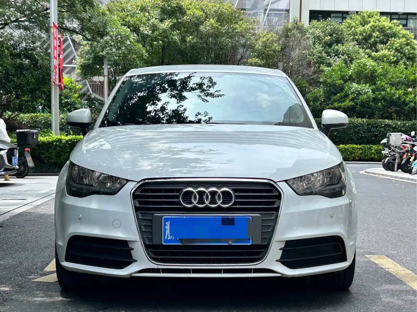 Audi A1 2014 30 TFSI Sportback Fashion фото 2